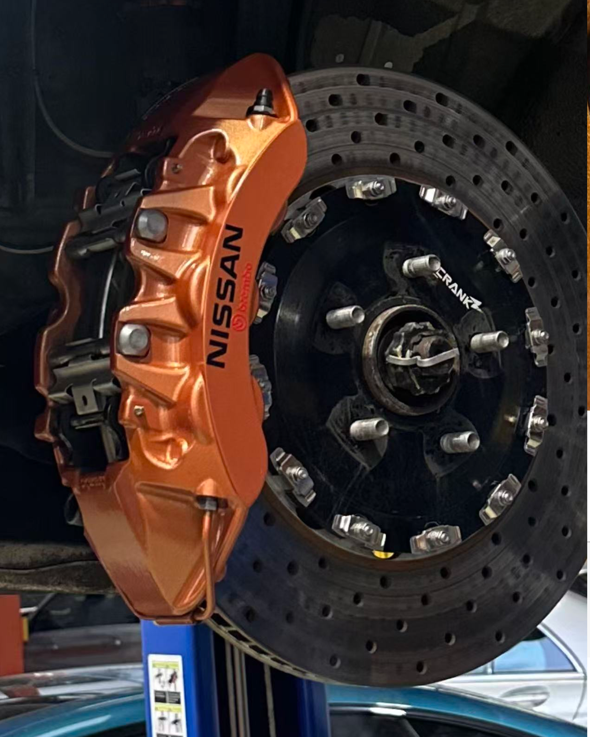 Crank Motorsport R35 GTR Carbon Ceramic Brake Kit Skyline R32-34 - Nissan Gold with Black Hat