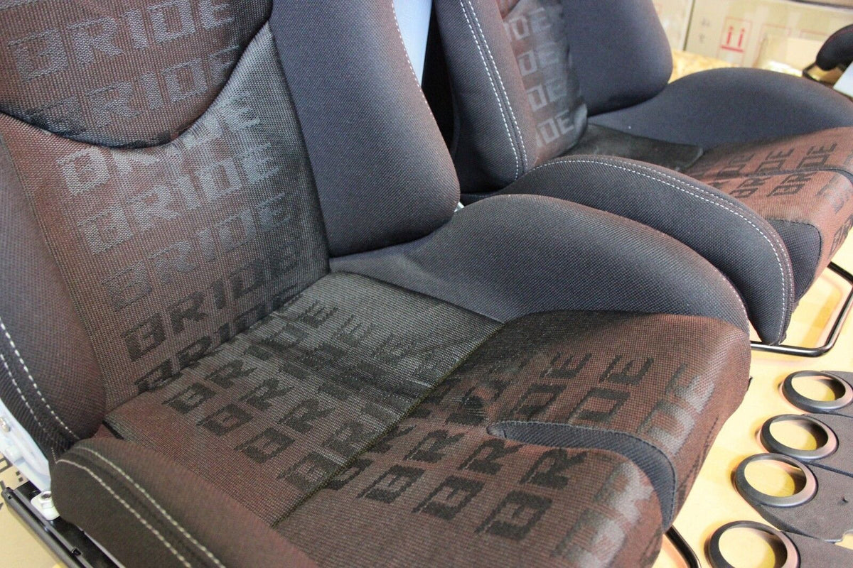 1x Bride Stradia Black Fiberglass Racing Seat – ADR Approved
