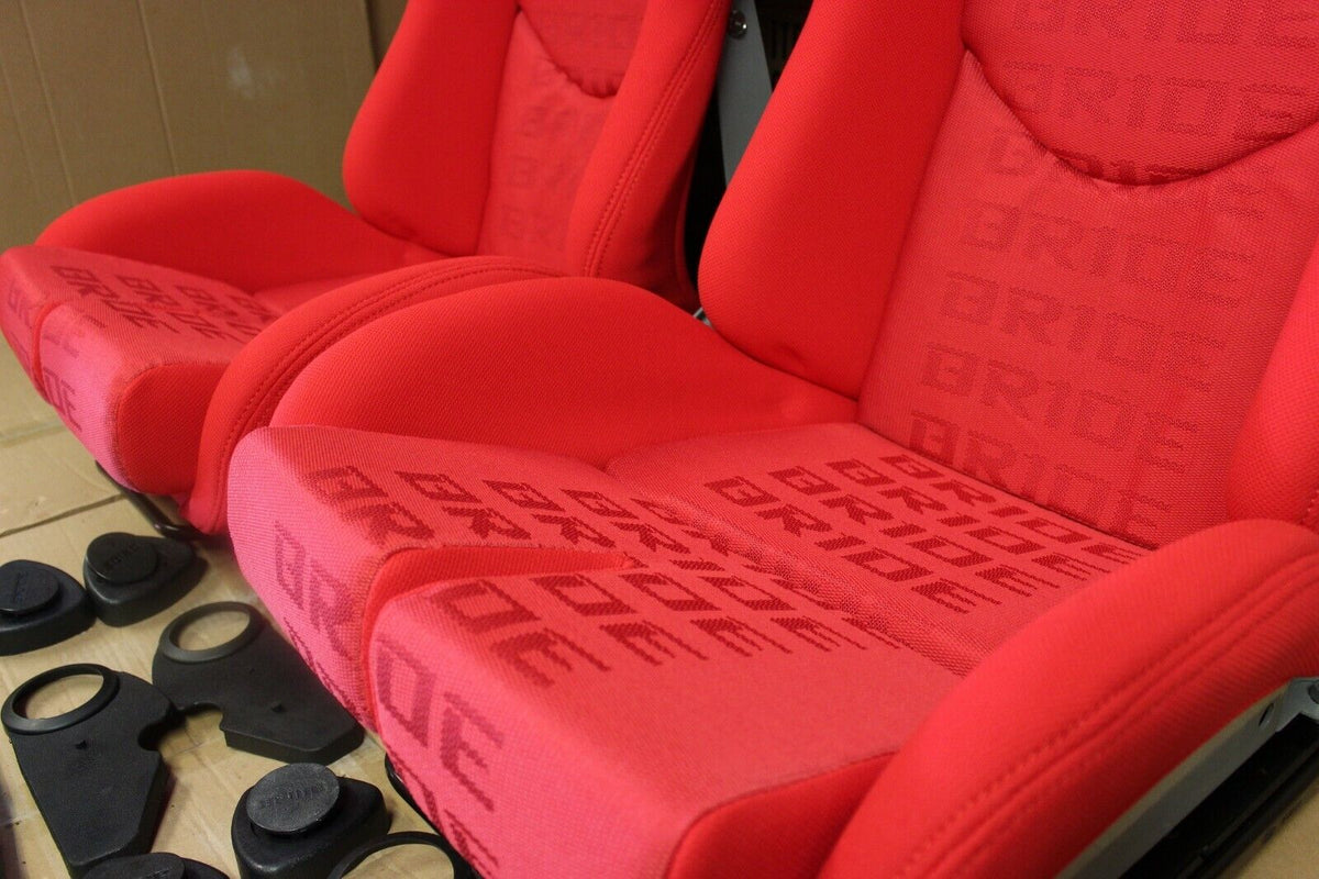 2x Bride Stradia Red Fiberglass Racing Seats – ADR Approved