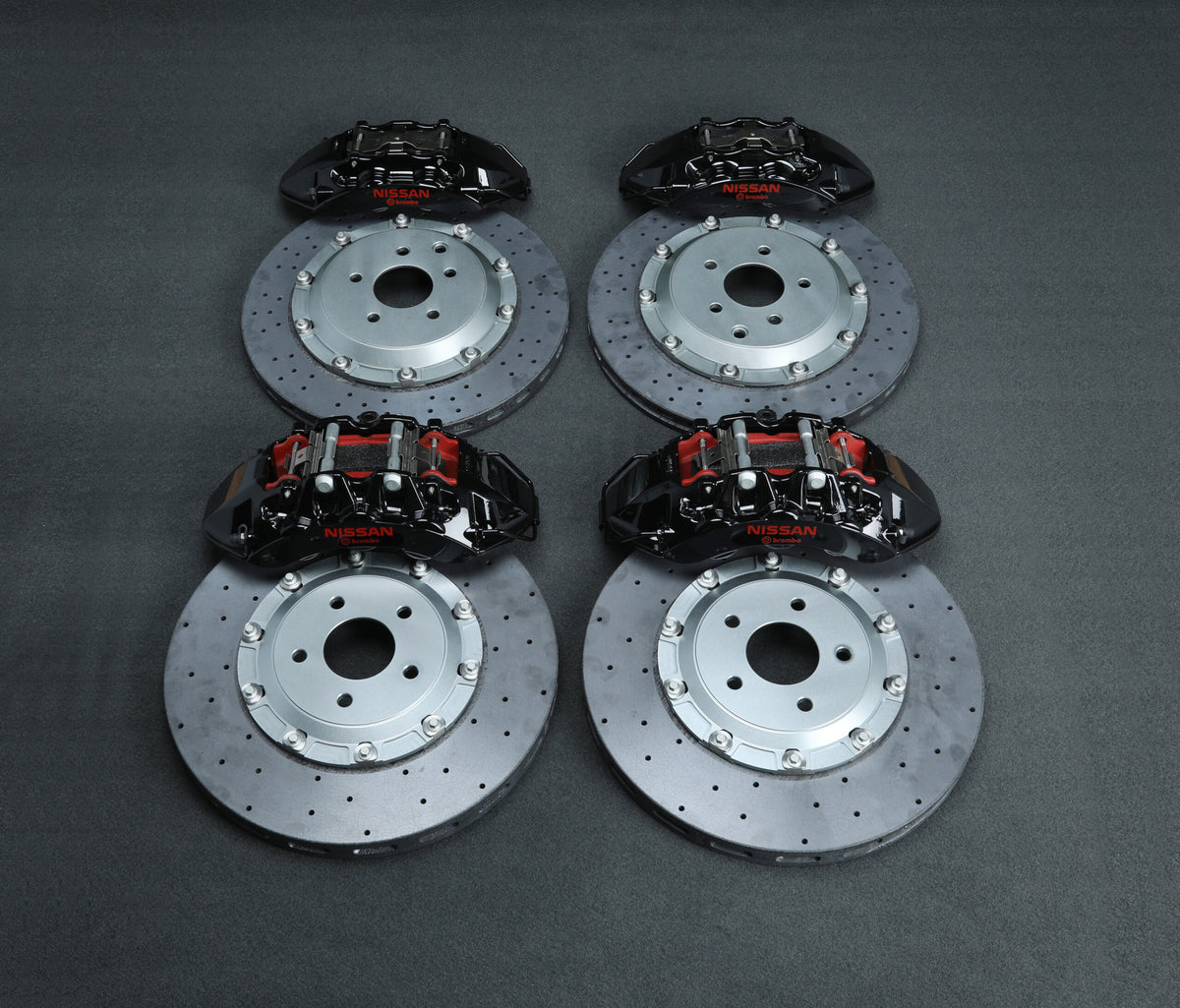 Crank Motorsport R35 GTR Carbon Ceramic Brake Conversion Kit – Nissan Skyline R32-R34 – Black Calipers with Black Hat
