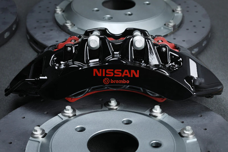 Crank Motorposrt R35 GTR Carbon Ceramic Brake Conversion Kit – Nissan Skyline R32-R34 – Red Calipers with Black Hat